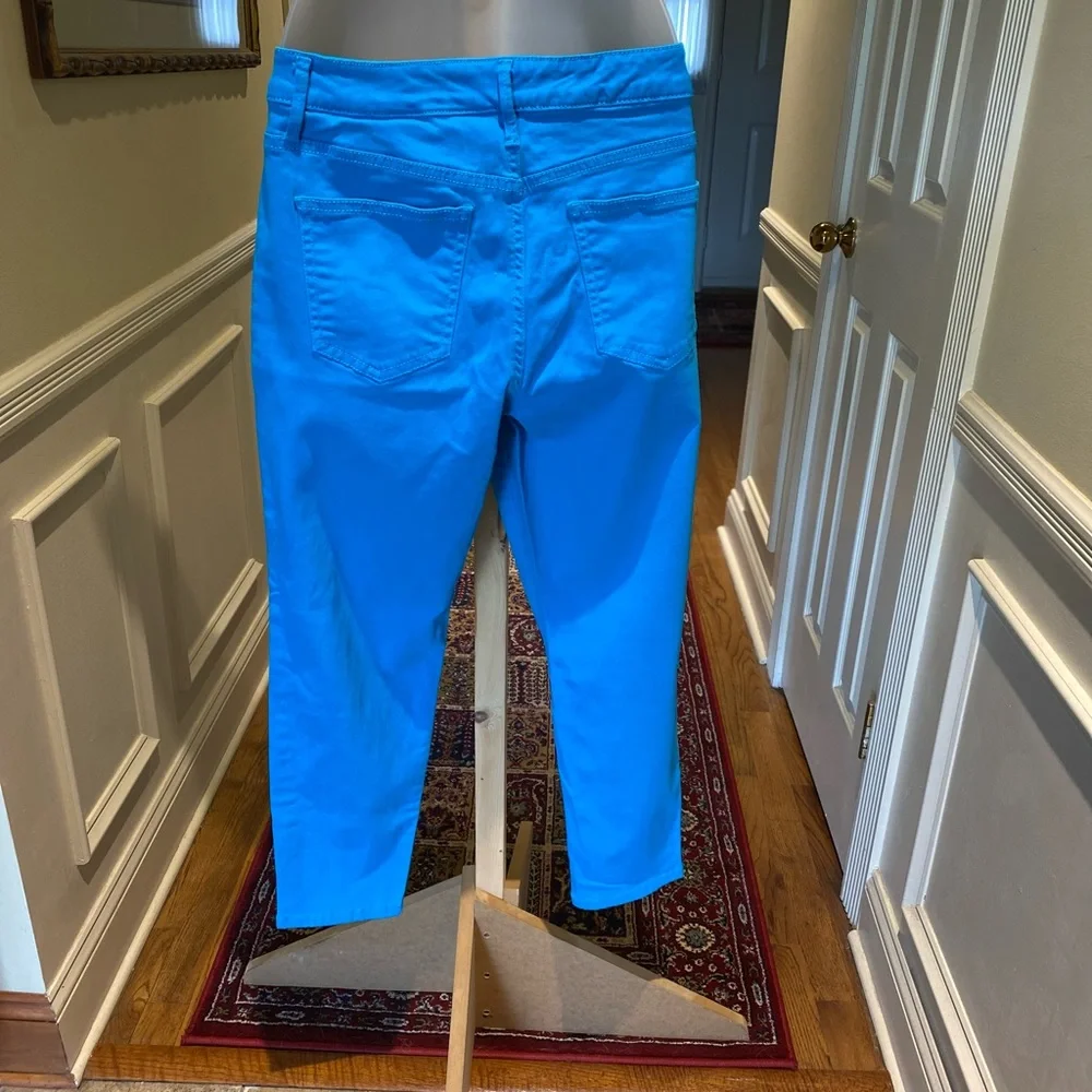 Nine West Jeans -Lady neon blue skinny crop jeans, Size: 12/31
